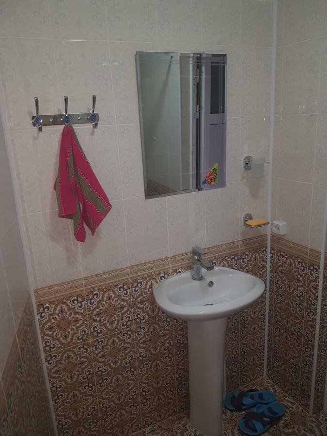 Guest House Ibrohim حلال بخارى المظهر الخارجي الصورة